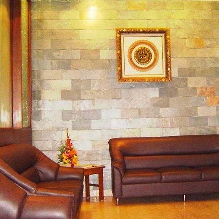 Venus Residency Hotel Bangalore Buitenkant foto